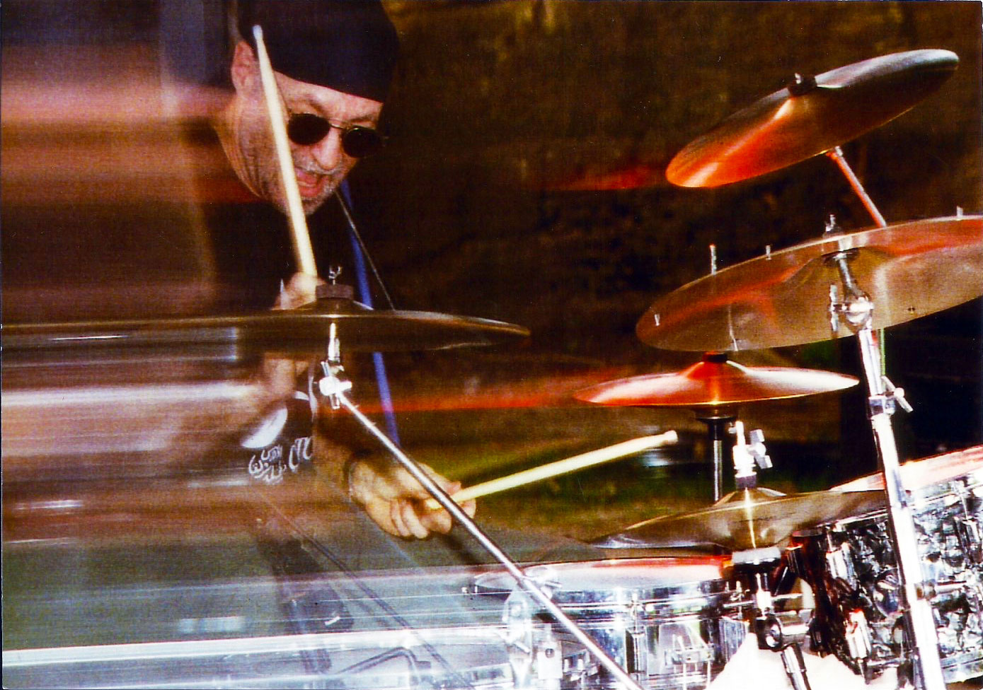 Gary Reynolds Drumming